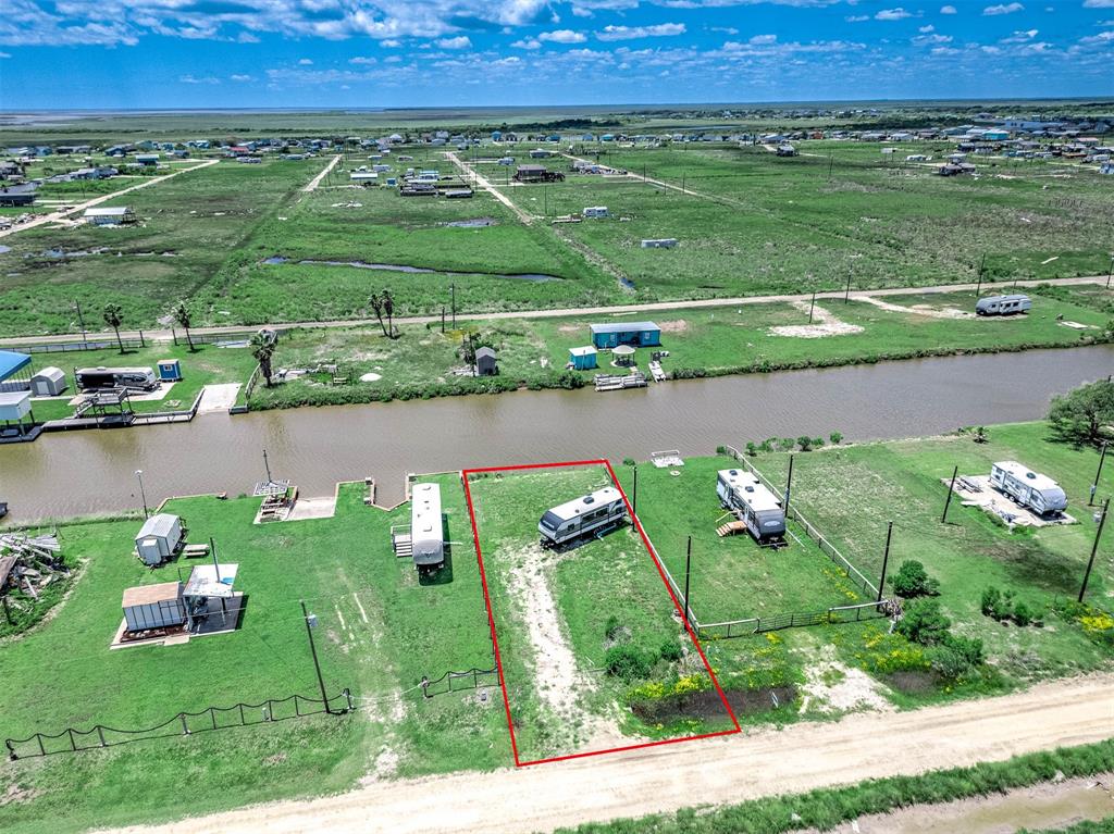 Hall Avenue, Sargent, Texas image 7