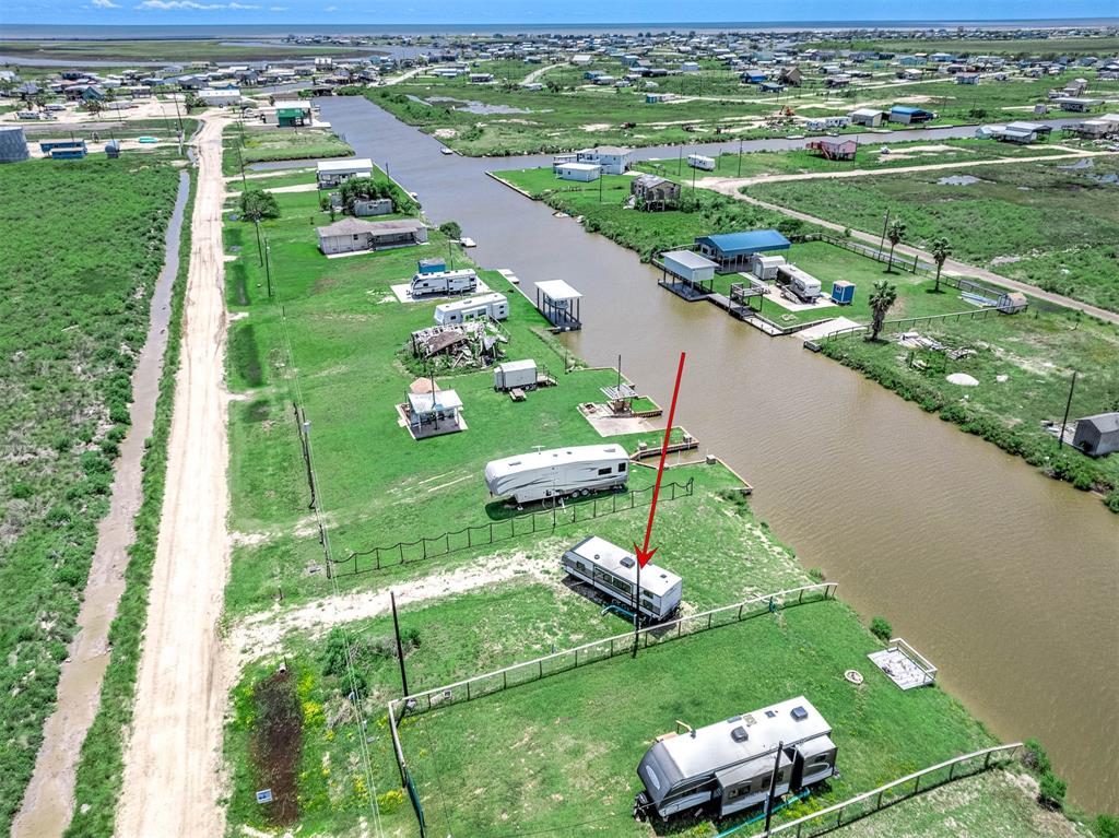 Hall Avenue, Sargent, Texas image 11