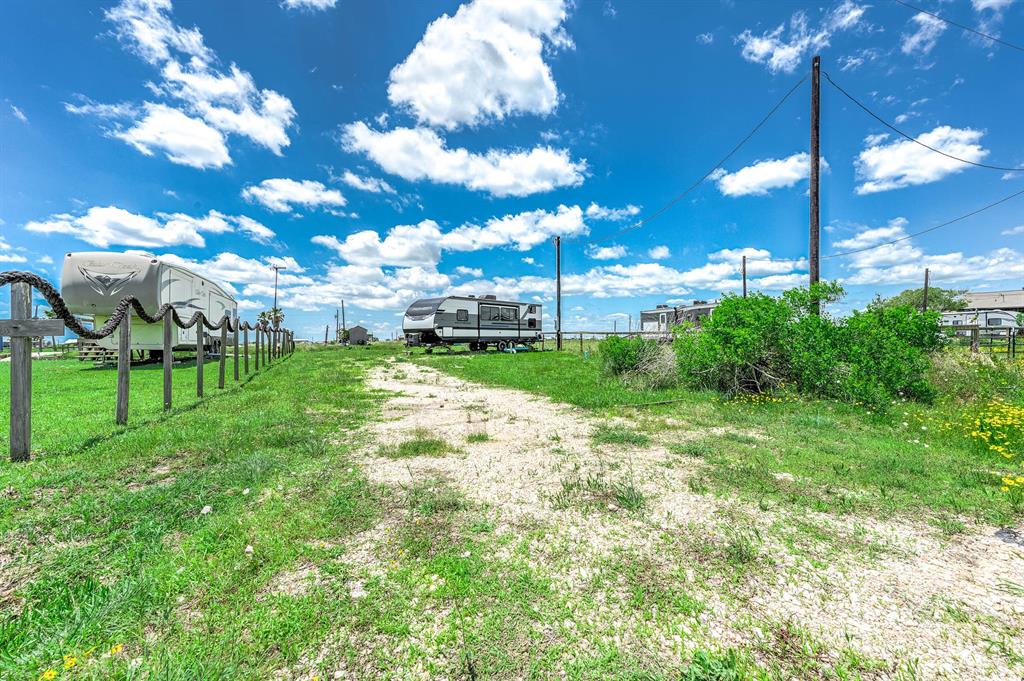 Hall Avenue, Sargent, Texas image 1