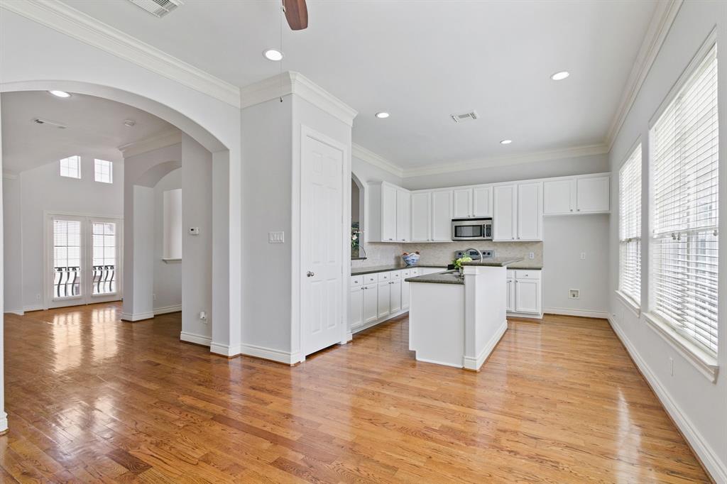 1310 Sherwood Point Lane