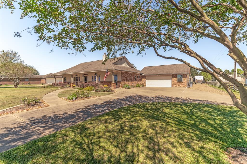 32314 Betka Road, Waller, Texas image 2