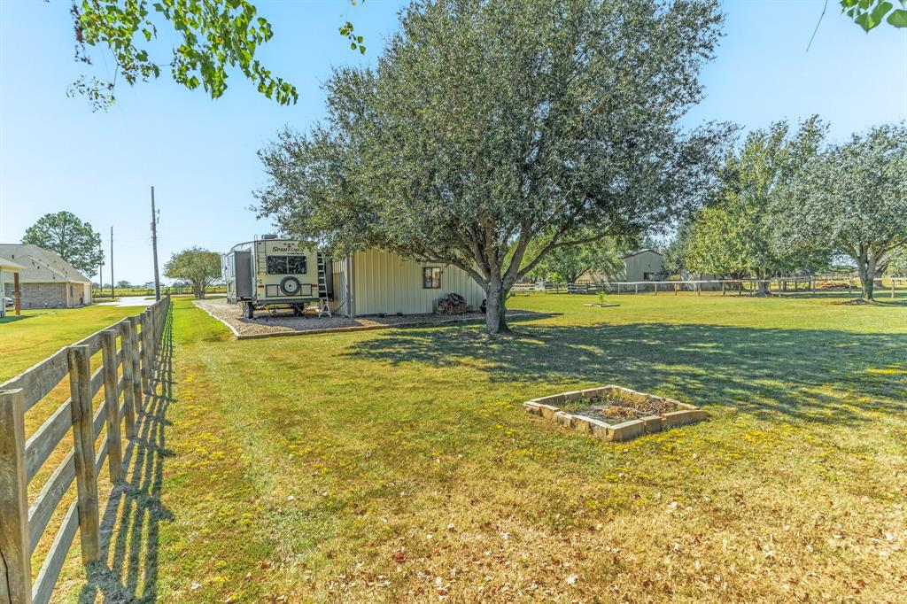 32314 Betka Road, Waller, Texas image 33