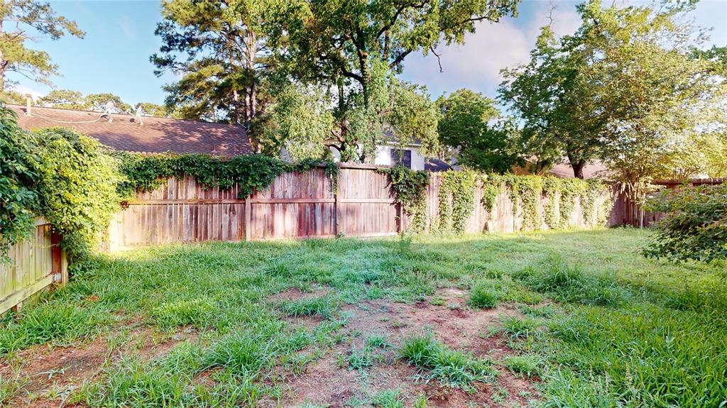 9310 Palm Shores Drive, Spring, Texas image 33