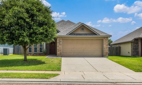 5225 Sagewood Drive College Station TX 77845