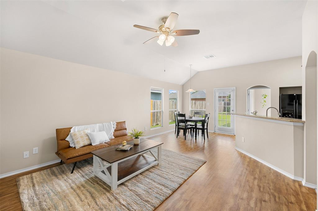 5225 Sagewood Drive