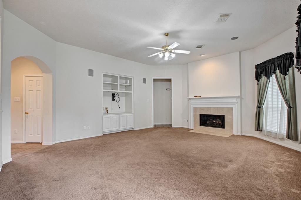 3231 Amber Holly Court, Kingwood, Texas image 12