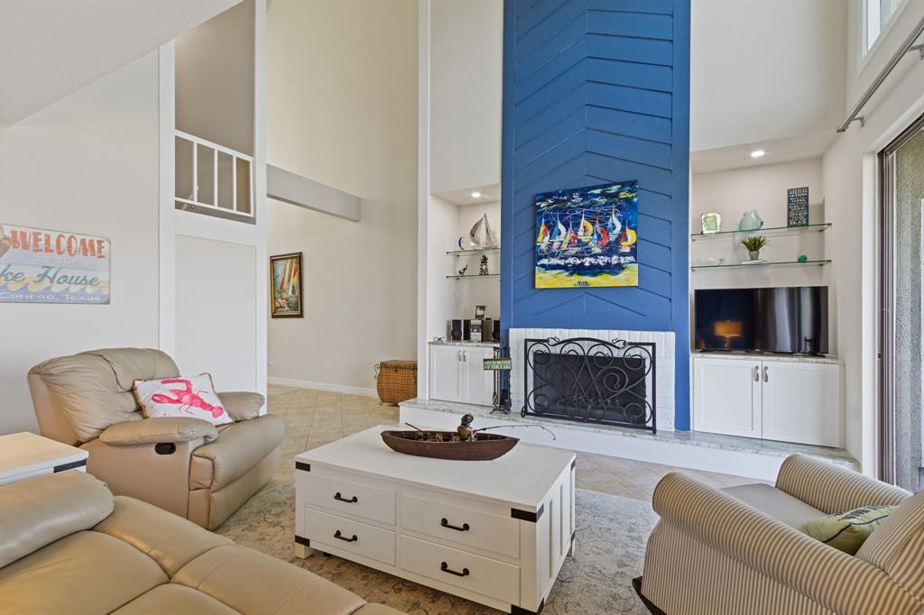 1425 Bowsprit Point, Willis, Texas image 7