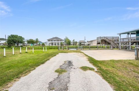 A home in Crystal Beach