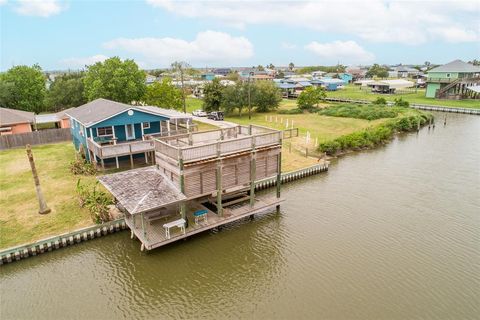 A home in Crystal Beach