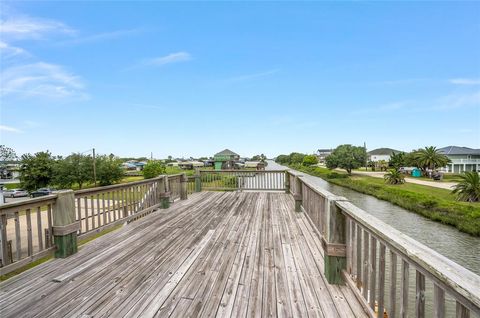 A home in Crystal Beach