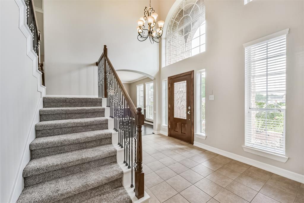 8003 Dogwood Court