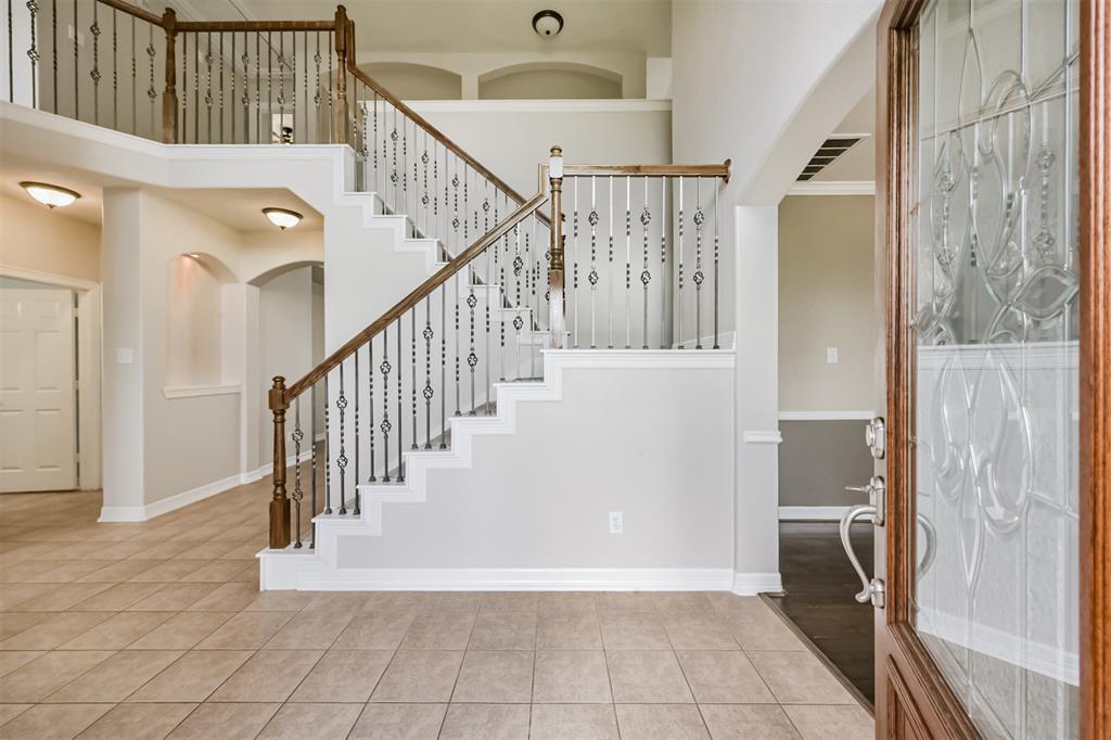 8003 Dogwood Court