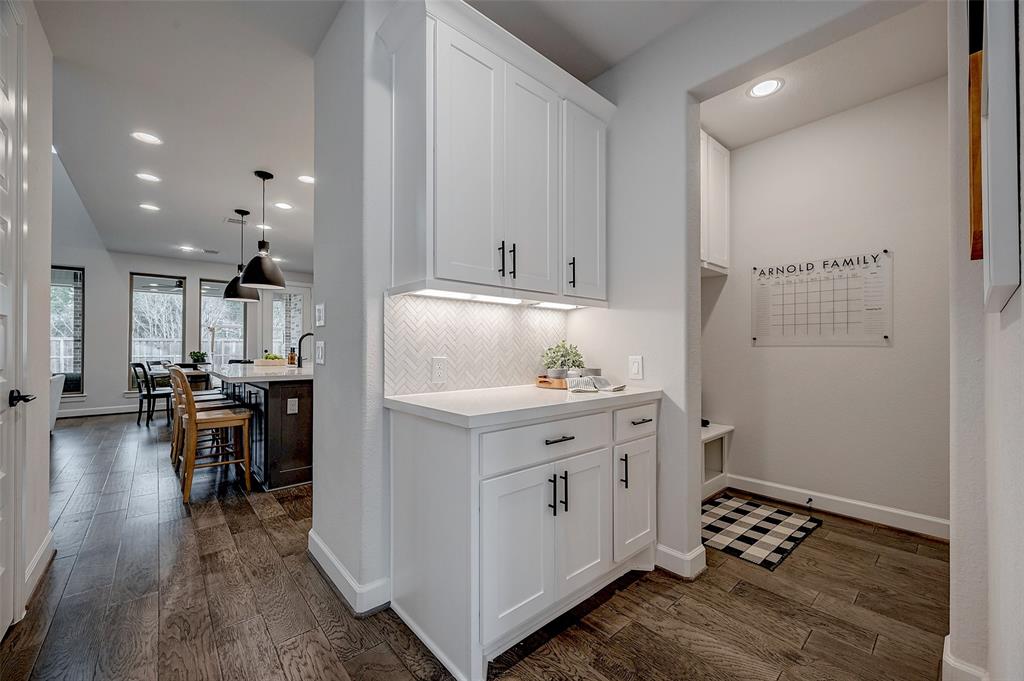 6718 Mirabeau Lane, Katy, Texas image 19