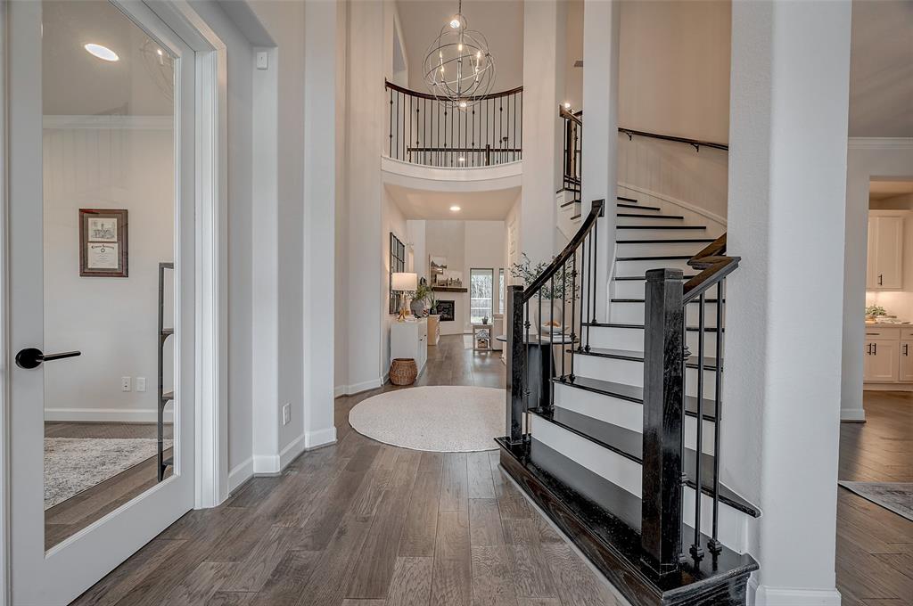 6718 Mirabeau Lane