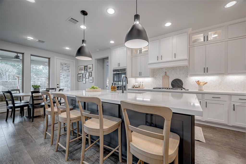 6718 Mirabeau Lane