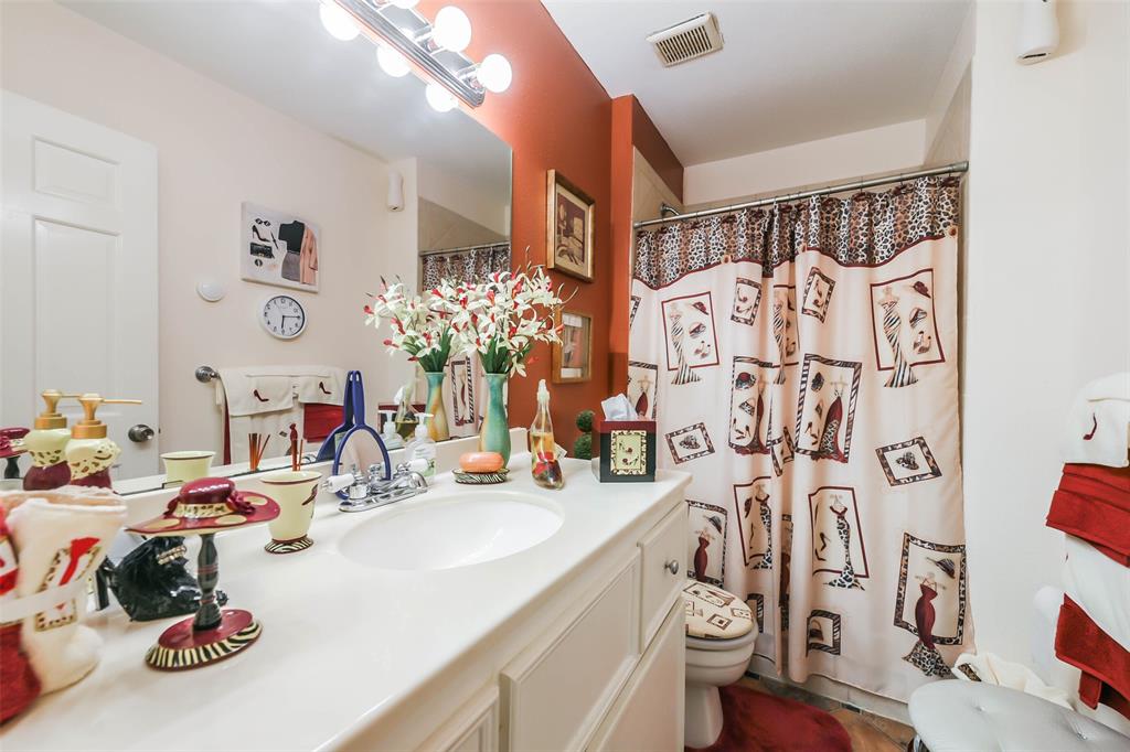 11863 Algonquin Drive, Houston, Texas image 25