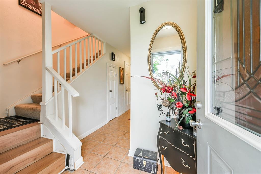 11863 Algonquin Drive, Houston, Texas image 4