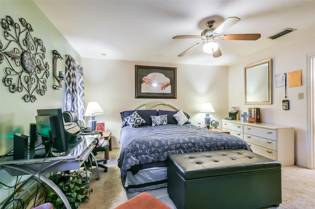 11863 Algonquin Drive, Houston, Texas image 31