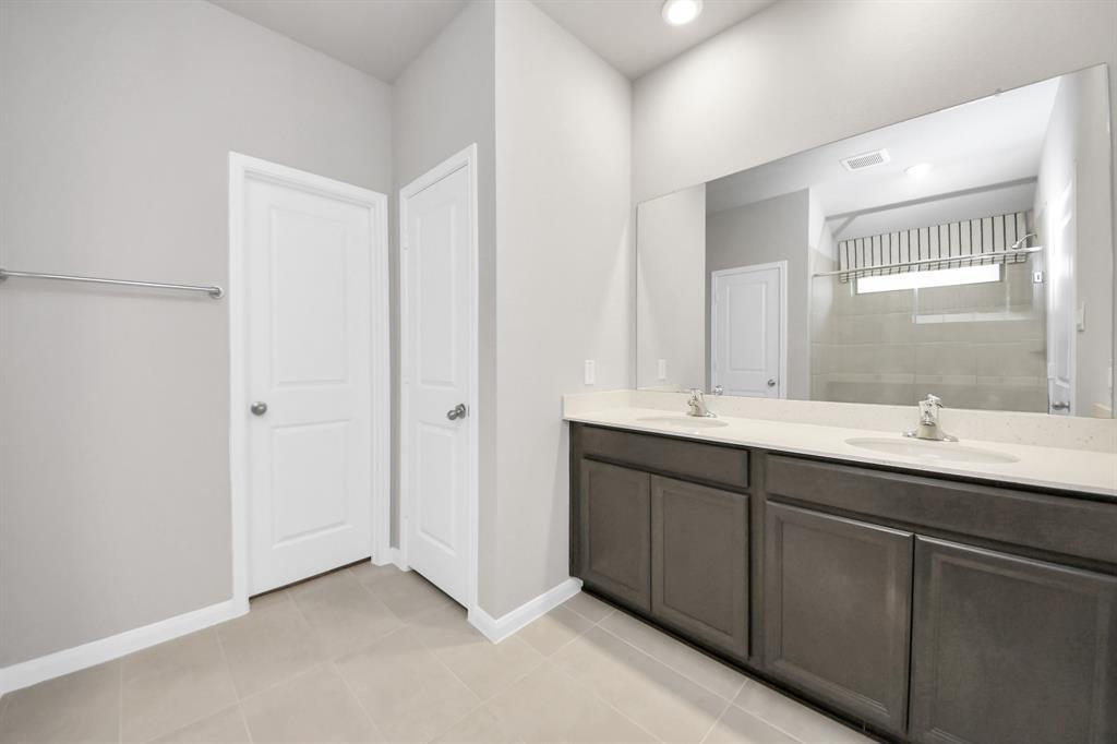 1307 Bonnerjee Drive, Crosby, Texas image 26