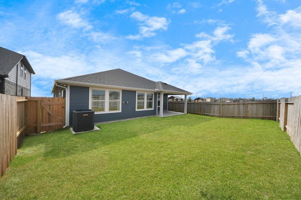 1307 Bonnerjee Drive, Crosby, Texas image 36