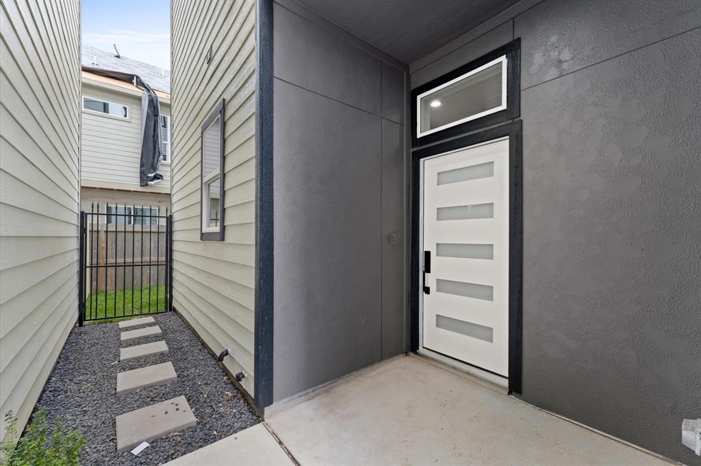 1937 Knoll Square Drive