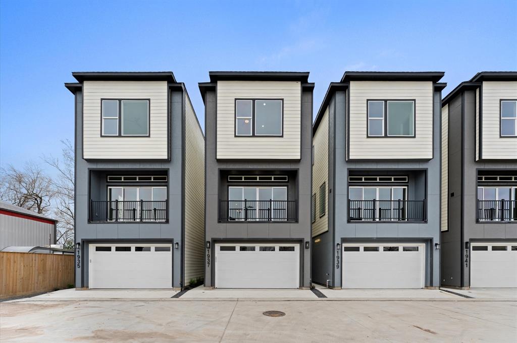 1937 Knoll Square Drive