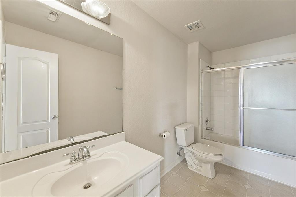 4722 Lunsford Hollow Lane, Friendswood, Texas image 14