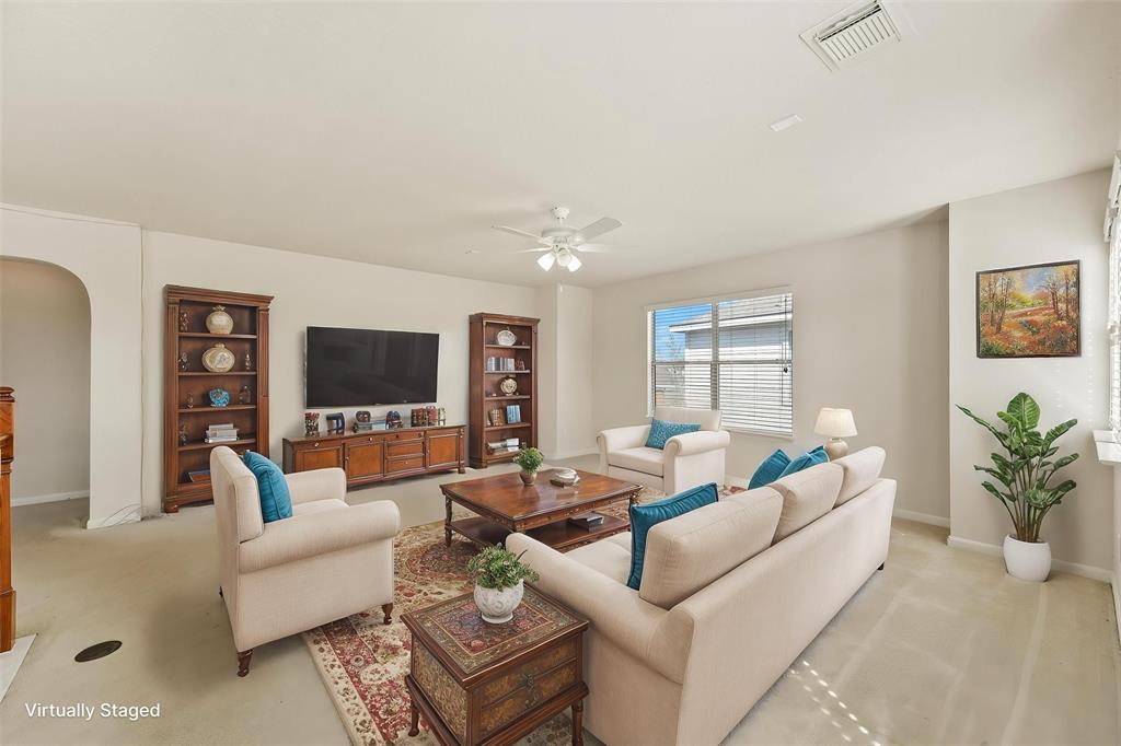 4722 Lunsford Hollow Lane, Friendswood, Texas image 8