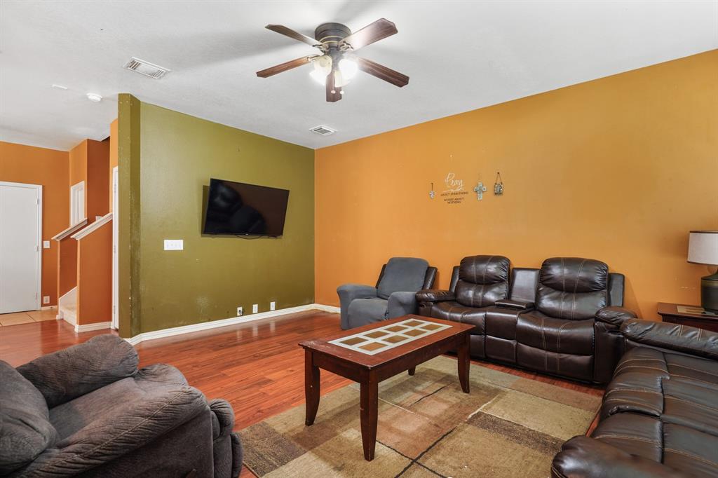 2826 Feather Green Trail, Fresno, Texas image 6