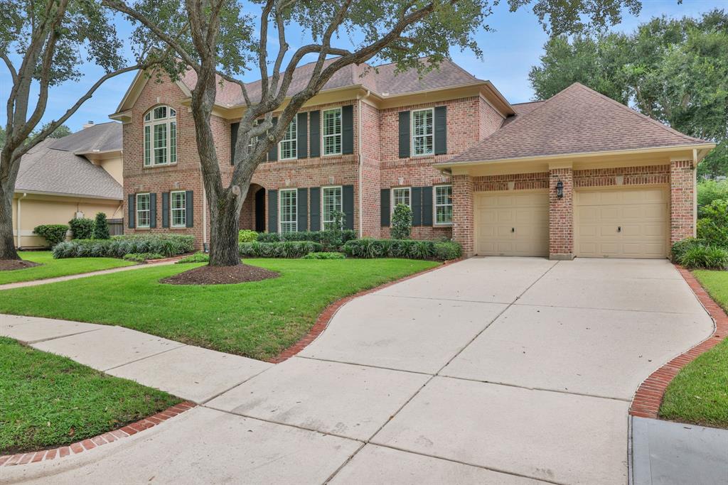 4007 Thistle Hill Court