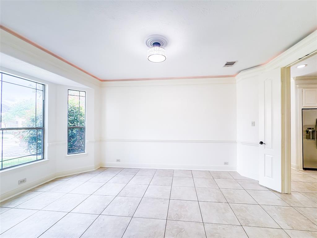 5302 Briarwick Meadow Lane, Sugar Land, Texas image 4