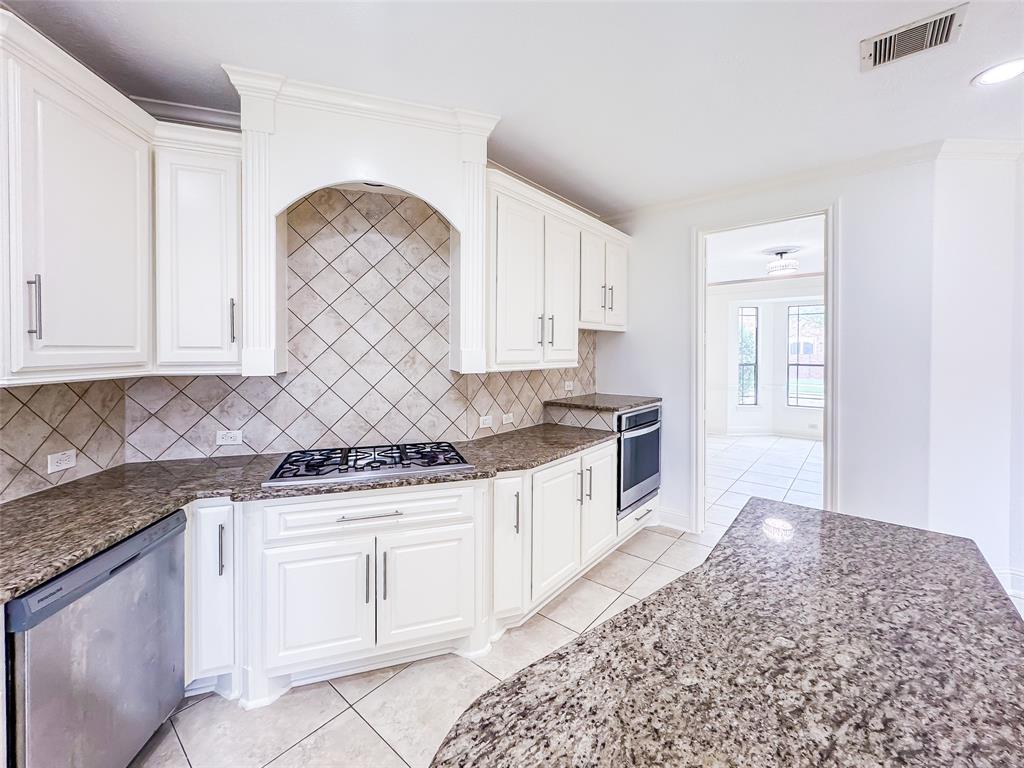 5302 Briarwick Meadow Lane, Sugar Land, Texas image 14