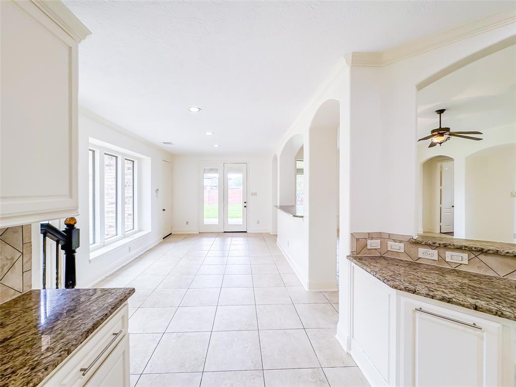 5302 Briarwick Meadow Lane, Sugar Land, Texas image 15