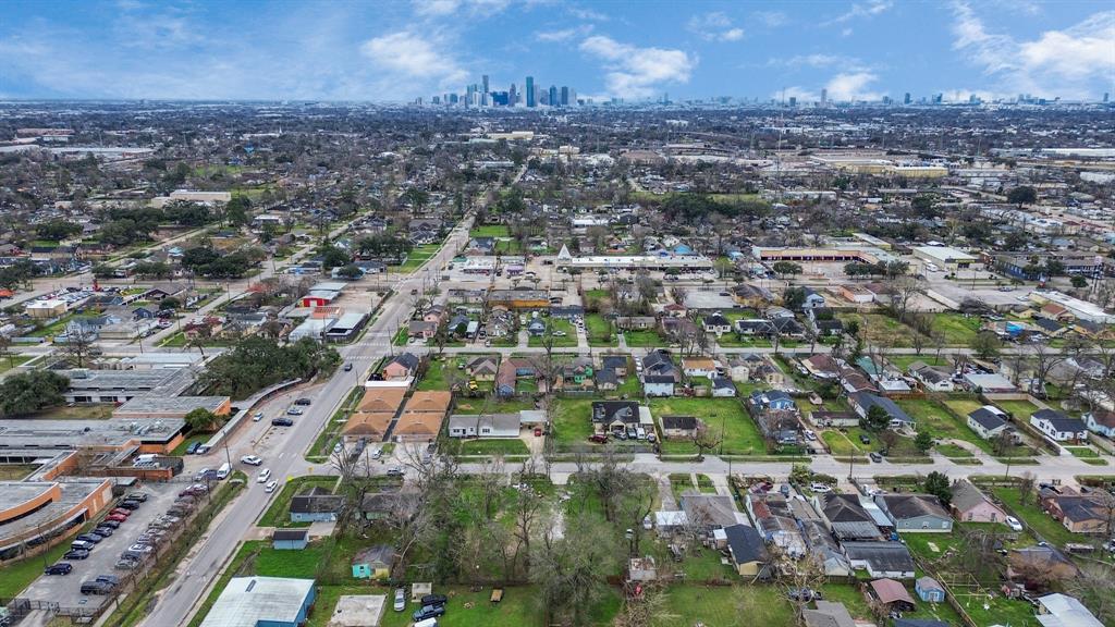 245 Palmyra Street, Houston, Texas image 15