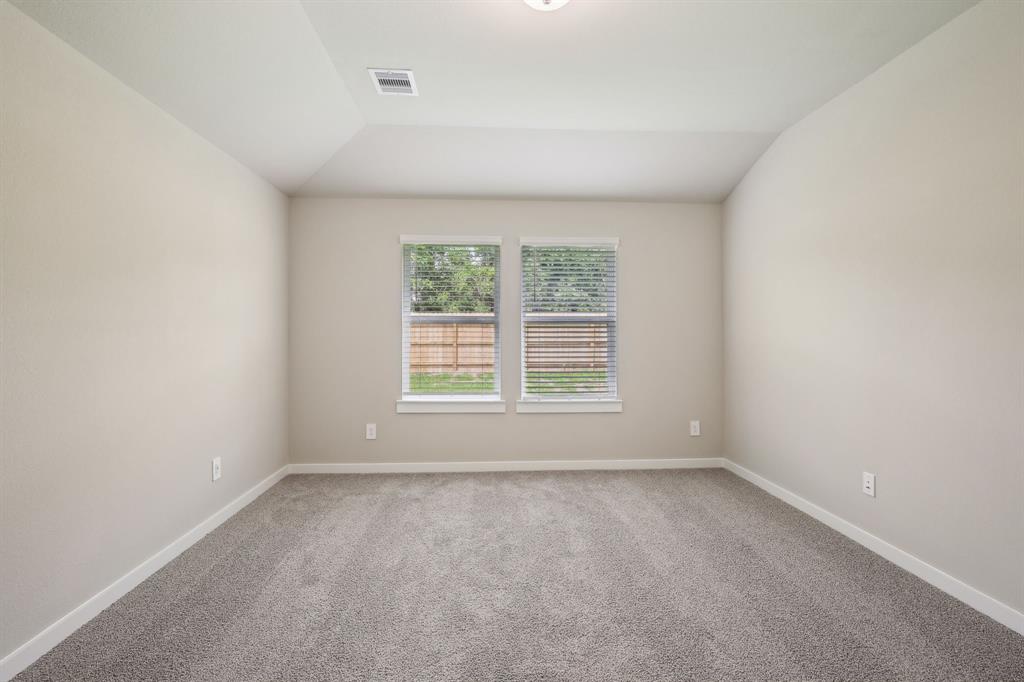 5030 Magnolia Springs Drive, Pearland, Texas image 26