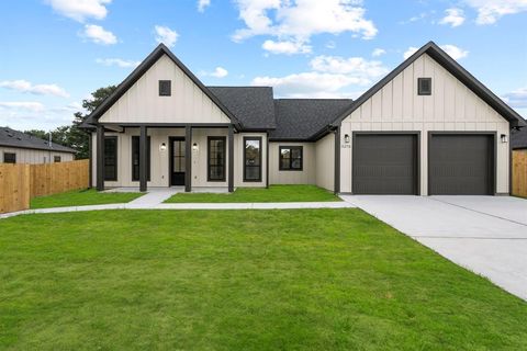 Photo of 5270 Highlander Drive, Orange, TX 77630 (MLS # 79909869)