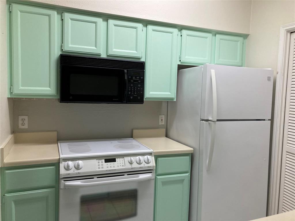 6500 Harbor Town Drive 3107