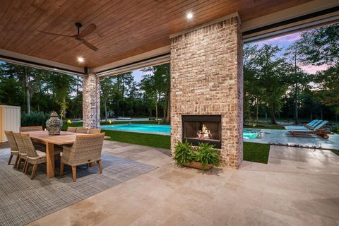 Single Family Residence in Tomball TX 12143 S Tara plantation Drive 38.jpg