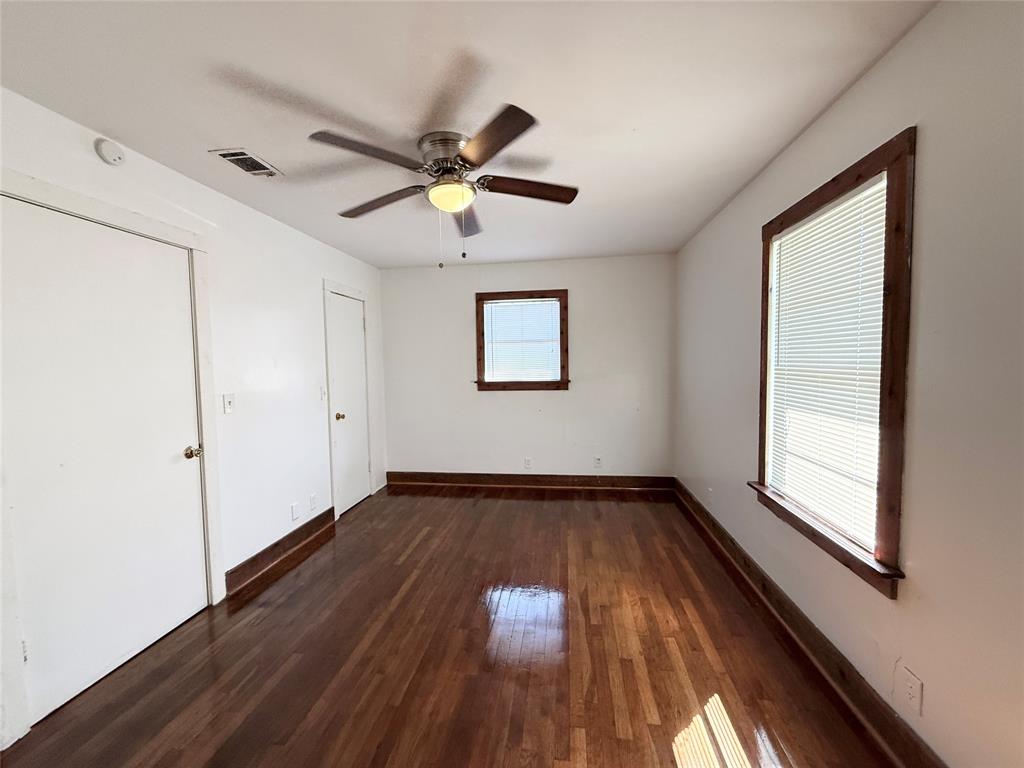 216 N Morgan Street, Angleton, Texas image 17