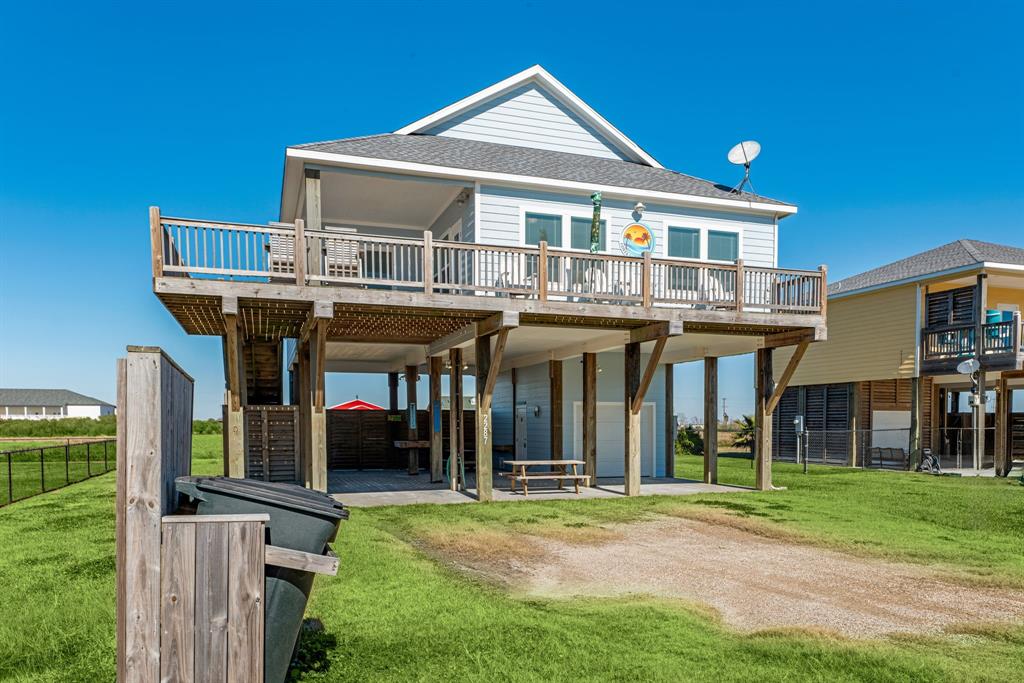 2287 Lobster, Crystal Beach, Texas image 4