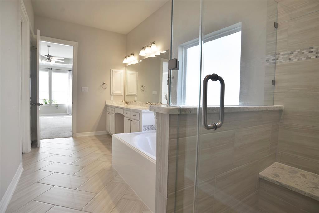 1461 Lake Mija Court, Seabrook, Texas image 19