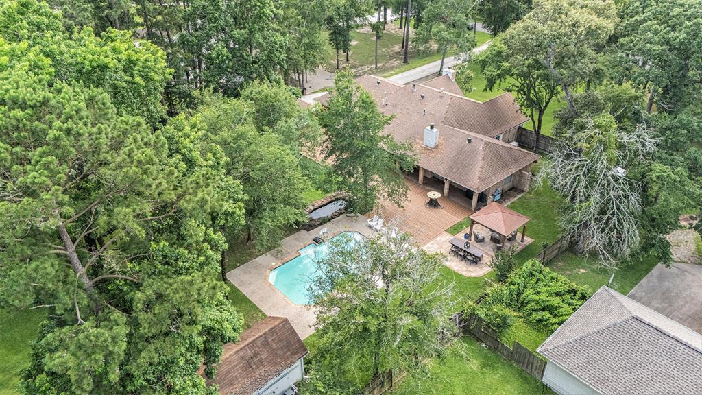 8 Wind River Court, Conroe, Texas image 39