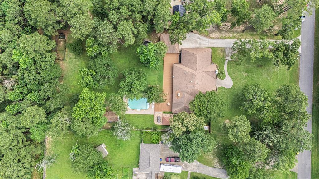 8 Wind River Court, Conroe, Texas image 38