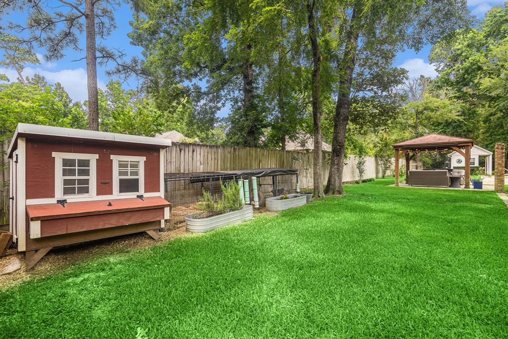 8 Wind River Court, Conroe, Texas image 33
