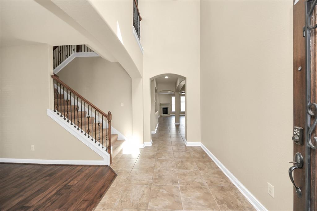 19126 Gaslamp Point Court, Cypress, Texas image 17