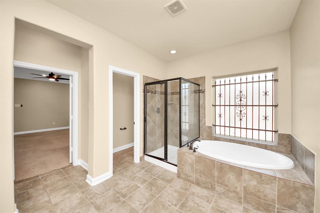19126 Gaslamp Point Court, Cypress, Texas image 13