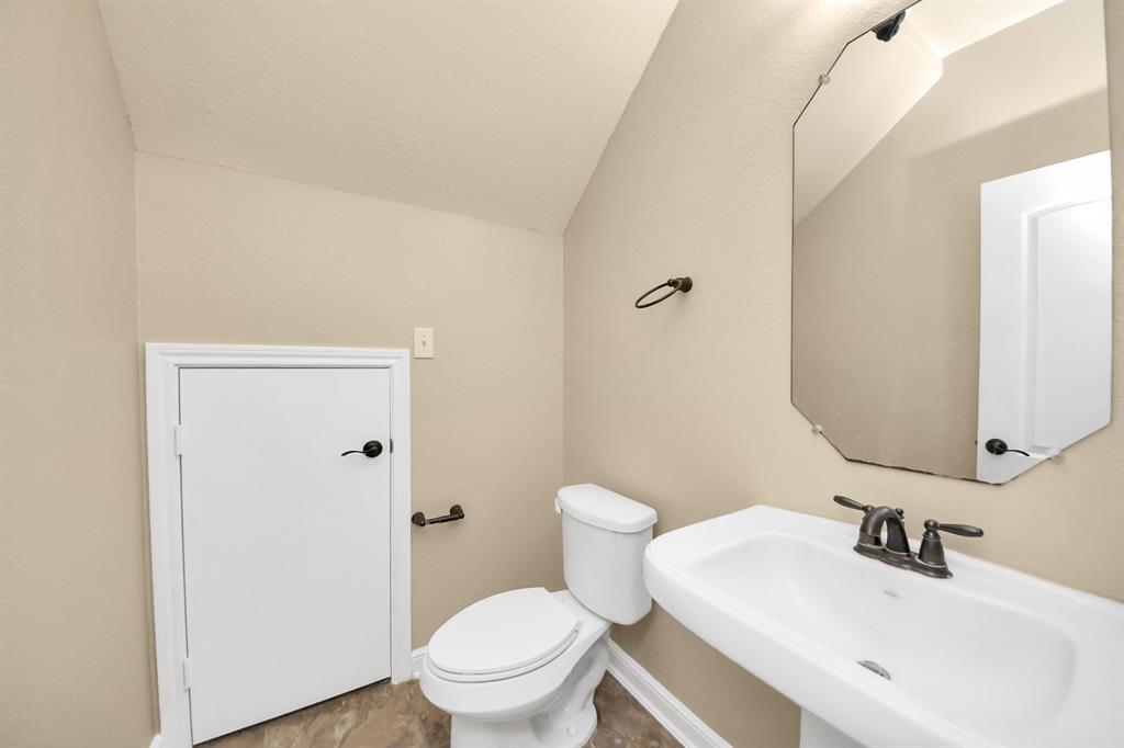 19126 Gaslamp Point Court, Cypress, Texas image 31