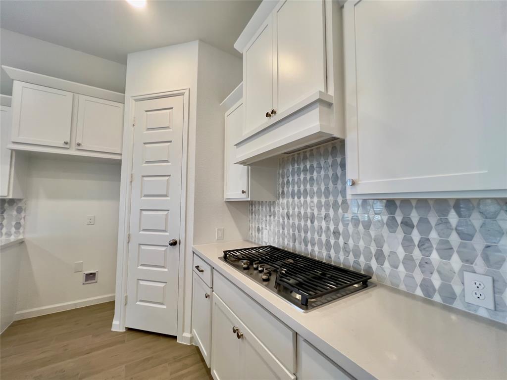 10931 spring wind Drive