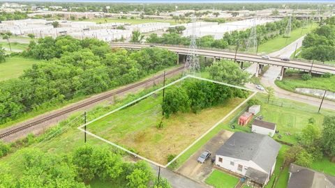 Photo of 0 Carnation Street, Houston, TX 77022 (MLS # 17175775)