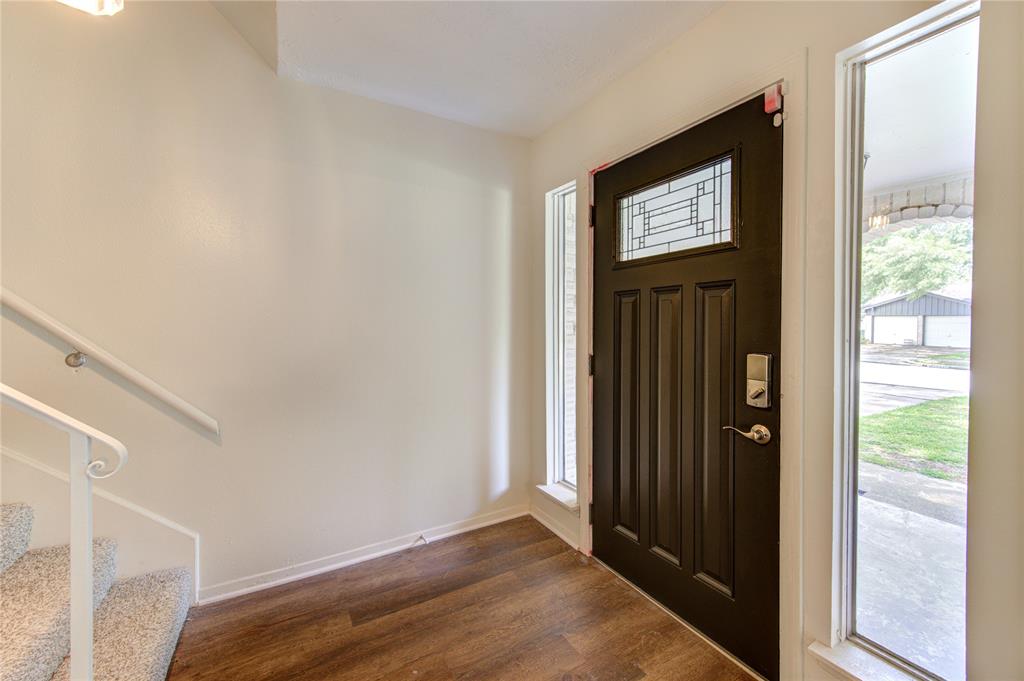 12035 Meadowdale Drive, Meadows Place, Texas image 5